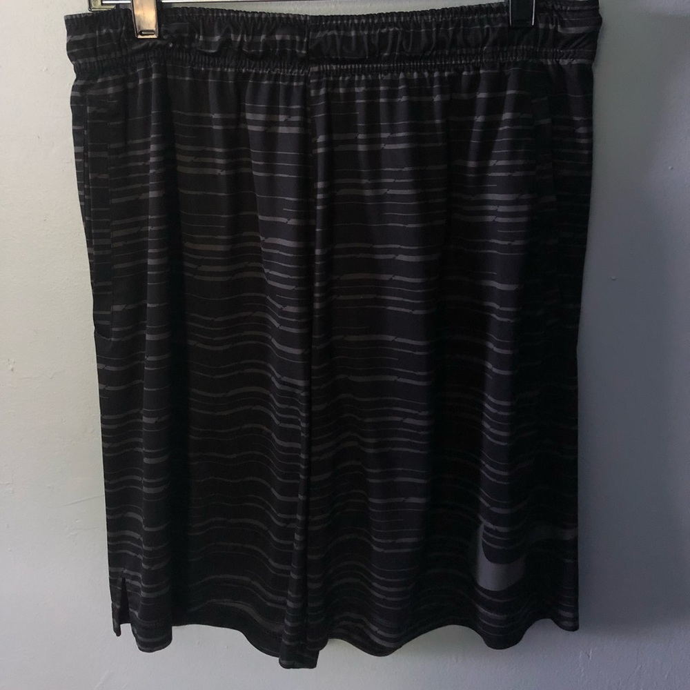 Nike shorts like new